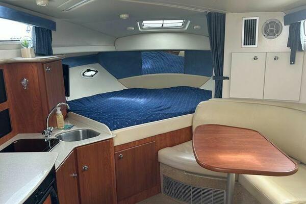 30ft Bayliner Yacht For Sale 30ft Bayliner Yacht For Sale