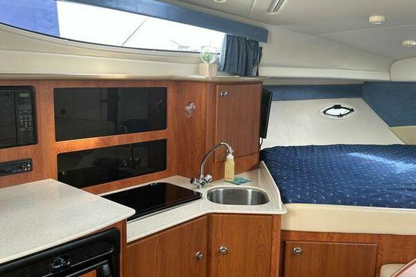 30ft Bayliner Yacht For Sale 30ft Bayliner Yacht For Sale
