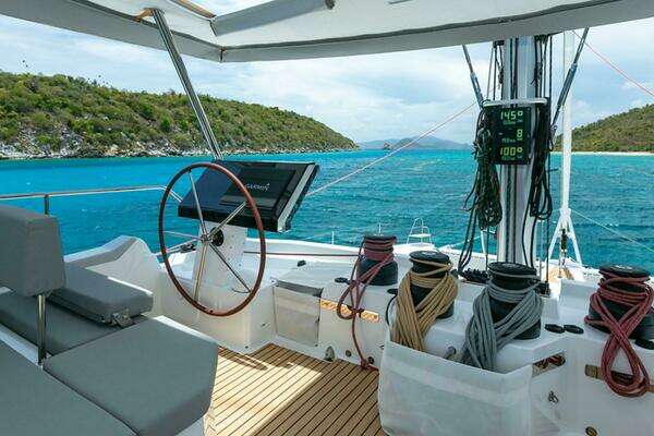 Fountaine Pajot  Yacht For Sale