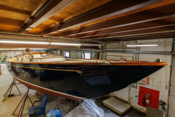 Luna 42ft Hinckley Yacht For Sale