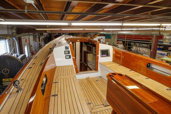 Luna 42ft Hinckley Yacht For Sale