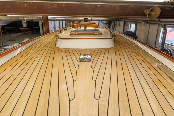 Luna 42ft Hinckley Yacht For Sale