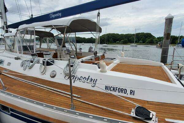 Tapestry 55ft Tayana Yacht For Sale