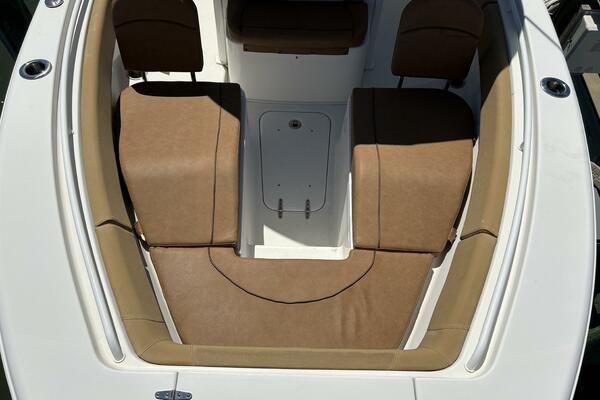 25ft Sea Hunt Yacht For Sale