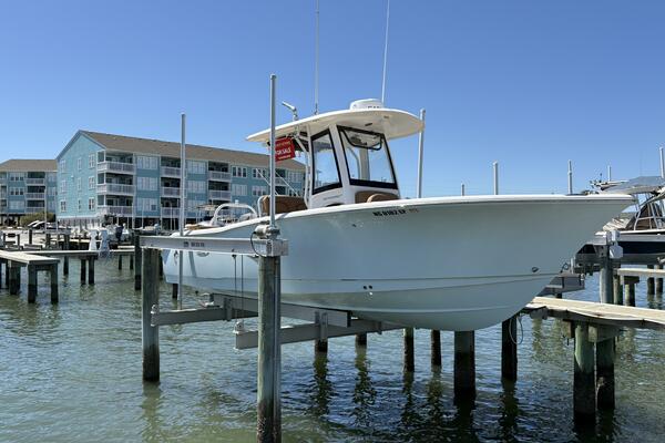 25ft Sea Hunt Yacht For Sale