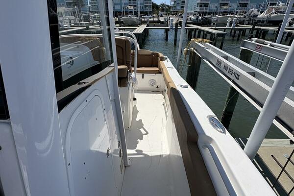25ft Sea Hunt Yacht For Sale