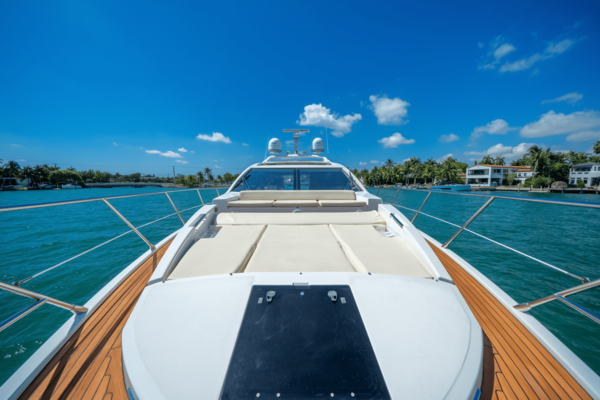 2017 Azimut 55