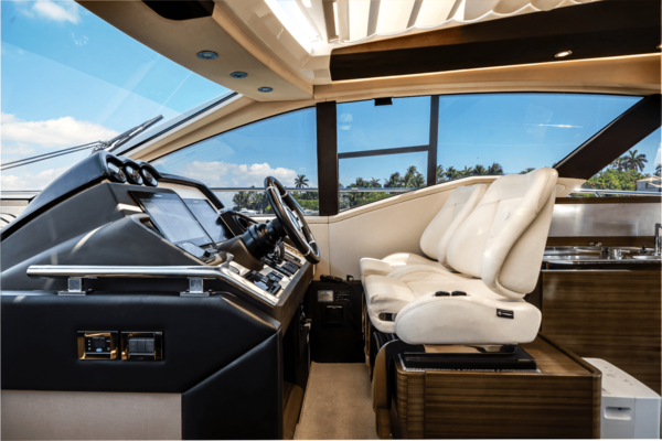 2017 Azimut 55