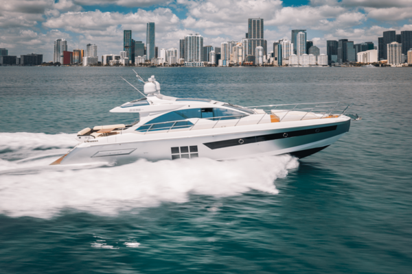 2017 Azimut 55