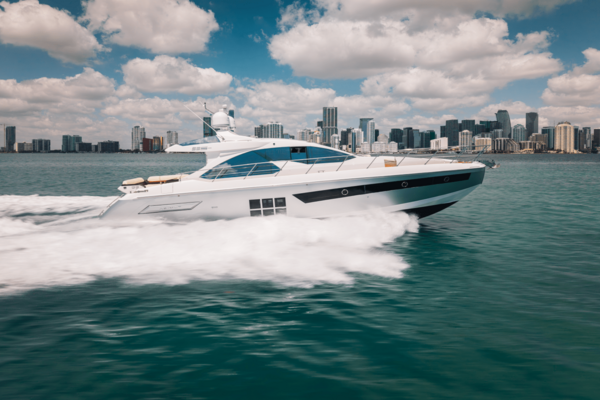 2017 Azimut 55