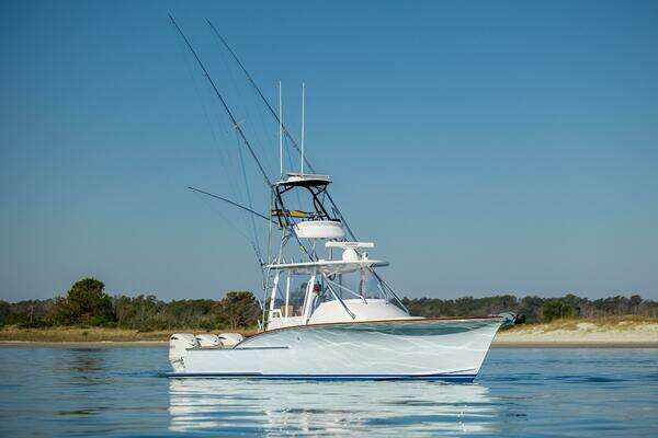 2024 Custom Carolina 38