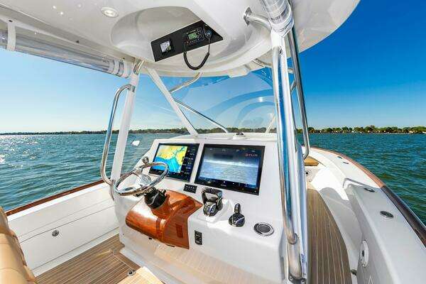 2024 Custom Carolina 38