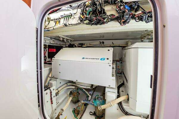 2024 Custom Carolina 38