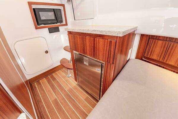 2024 Custom Carolina 38