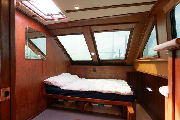 Pedigree Cat 525 Power Cat Yacht For Sale