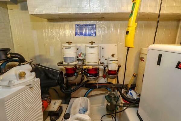 KNOT KAOS 37ft American Tug Yacht For Sale