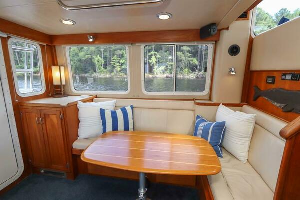 KNOT KAOS 37ft American Tug Yacht For Sale