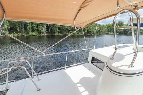 KNOT KAOS 37ft American Tug Yacht For Sale