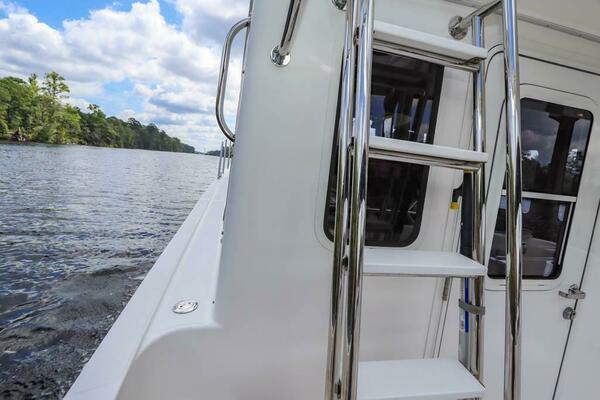 KNOT KAOS 37ft American Tug Yacht For Sale