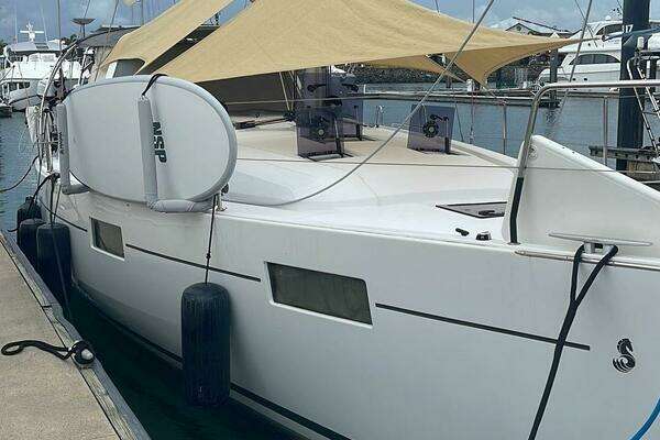 Wanderer 41ft Beneteau Yacht For Sale