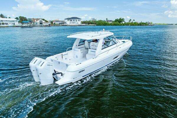 Intrepid 438 Evolution Yacht For Sale