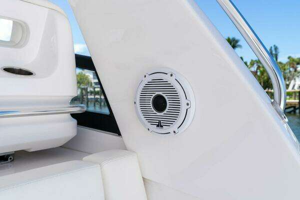 Intrepid 438 Evolution Yacht For Sale