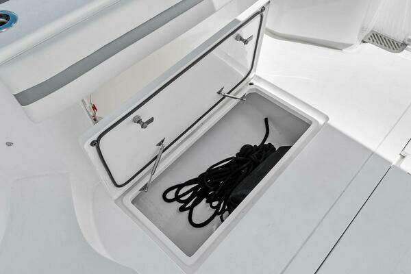 Intrepid 438 Evolution Yacht For Sale