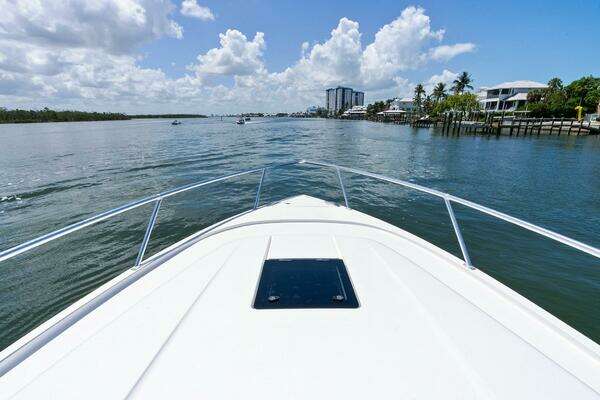 Intrepid 438 Evolution Yacht For Sale