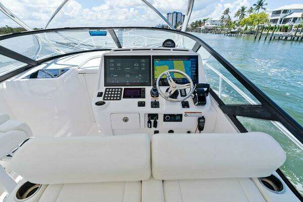 Intrepid 438 Evolution Yacht For Sale