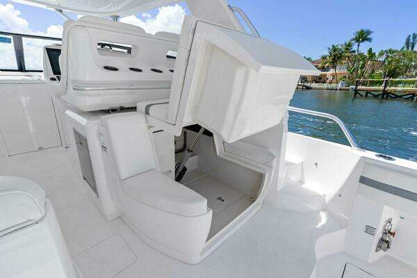 Intrepid 438 Evolution Yacht For Sale
