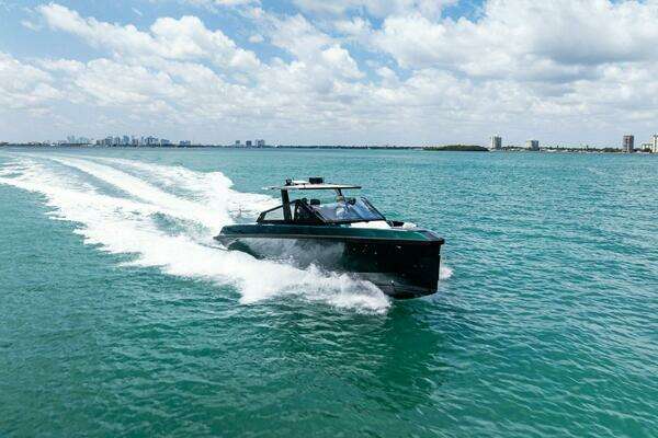 Wally Wallytender 43X Yacht For Sale