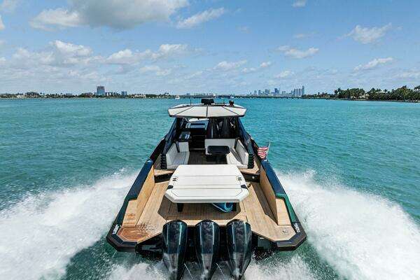 Wally Wallytender 43X Yacht For Sale