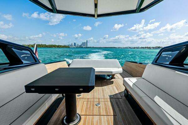 Wally Wallytender 43X Yacht For Sale