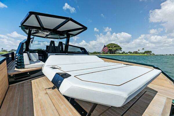 Wally Wallytender 43X Yacht For Sale