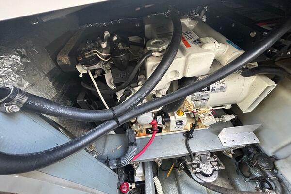 Loose Seal 28ft Sea Ray Yacht For Sale Loose Seal 28ft Sea Ray Yacht For Sale