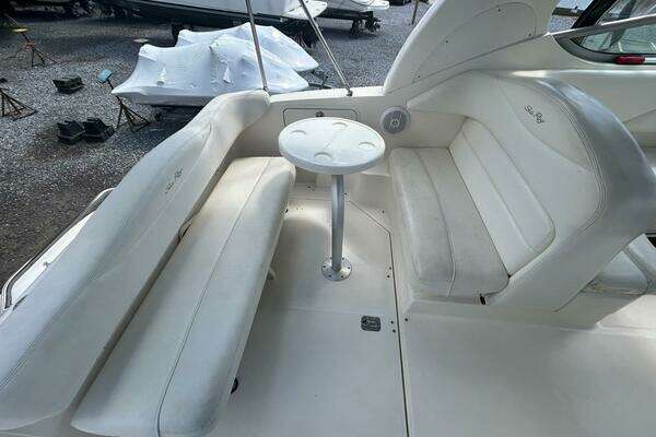 Photo of the 2004 Sea Ray 280 Sundancer "Loose Seal"