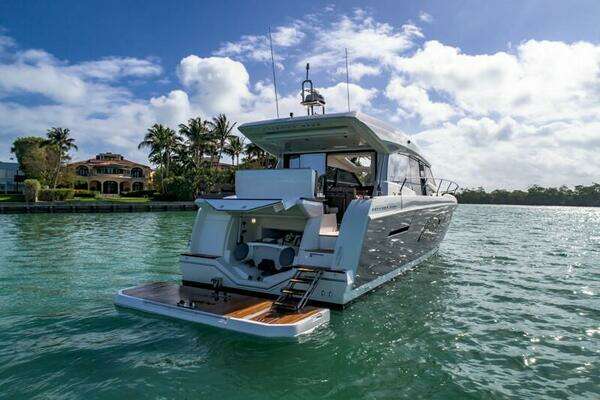 Prestige 520S Yacht For Sale
