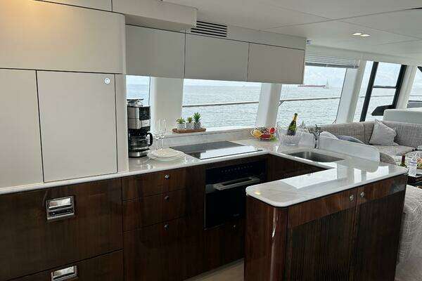 Photo of the 2024 Fairline Squadron 68 "FAIRLINE SQUADRON"