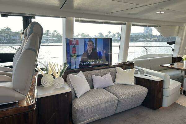 Photo of the 2024 Fairline Squadron 68 "FAIRLINE SQUADRON"