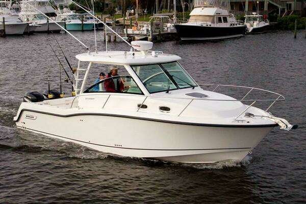 Boston Whaler 315 Conquest Yacht For Sale