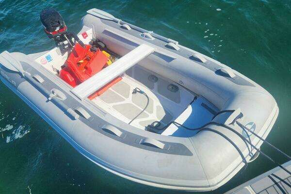 Carver 530 Voyager Pilothouse Yacht For Sale