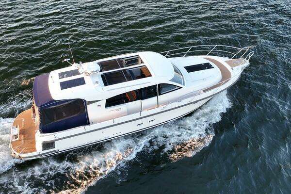 Nimbus 405 Coupe Yacht For Sale