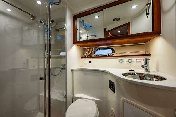 Nimbus 405 Coupe Yacht For Sale