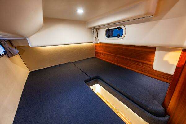 Nimbus 405 Coupe Yacht For Sale