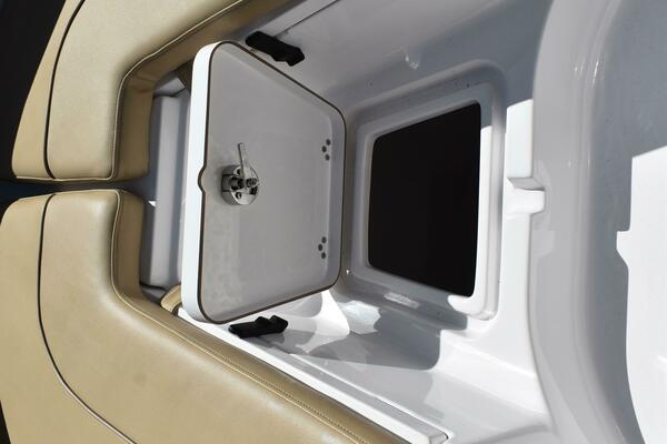 21ft Sportsman Yacht For Sale