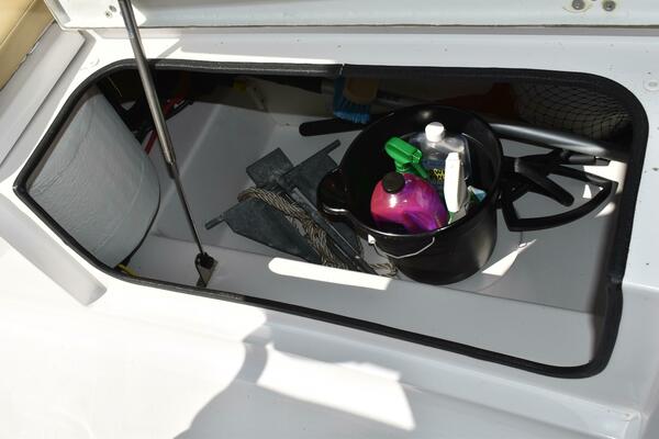 21ft Sportsman Yacht For Sale