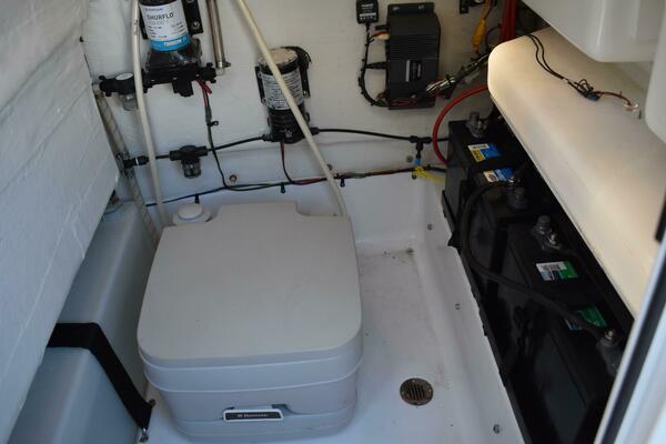 21ft Sportsman Yacht For Sale