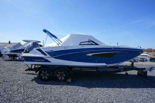 24-ft-Glastron-2022-GTD 240-Brick New Jersey United States yacht for sale