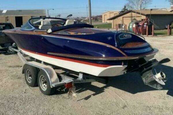 Photo of the 2006 Kral 700 Classic