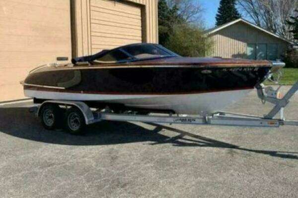 Photo of the 2006 Kral 700 Classic